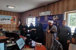 برگزاری جلسه تبیین شاخص‌های عفاف و حجاب در شبکه بهداشت پلدختر همراه با تقدیر از بانوان برتر