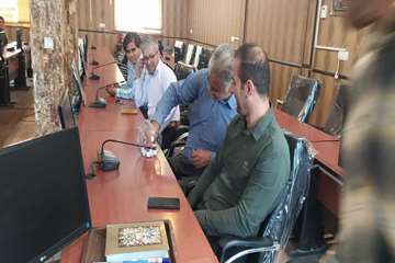 اجرای فرآیند قرعه‌کشی در حضور کارکنان شبکه بهداشت پلدختر

